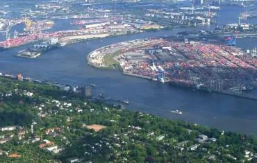 Songa Pearl Elbe Estuary