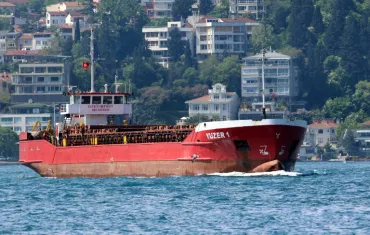 Greek island Corsage C cargo vessel sinks